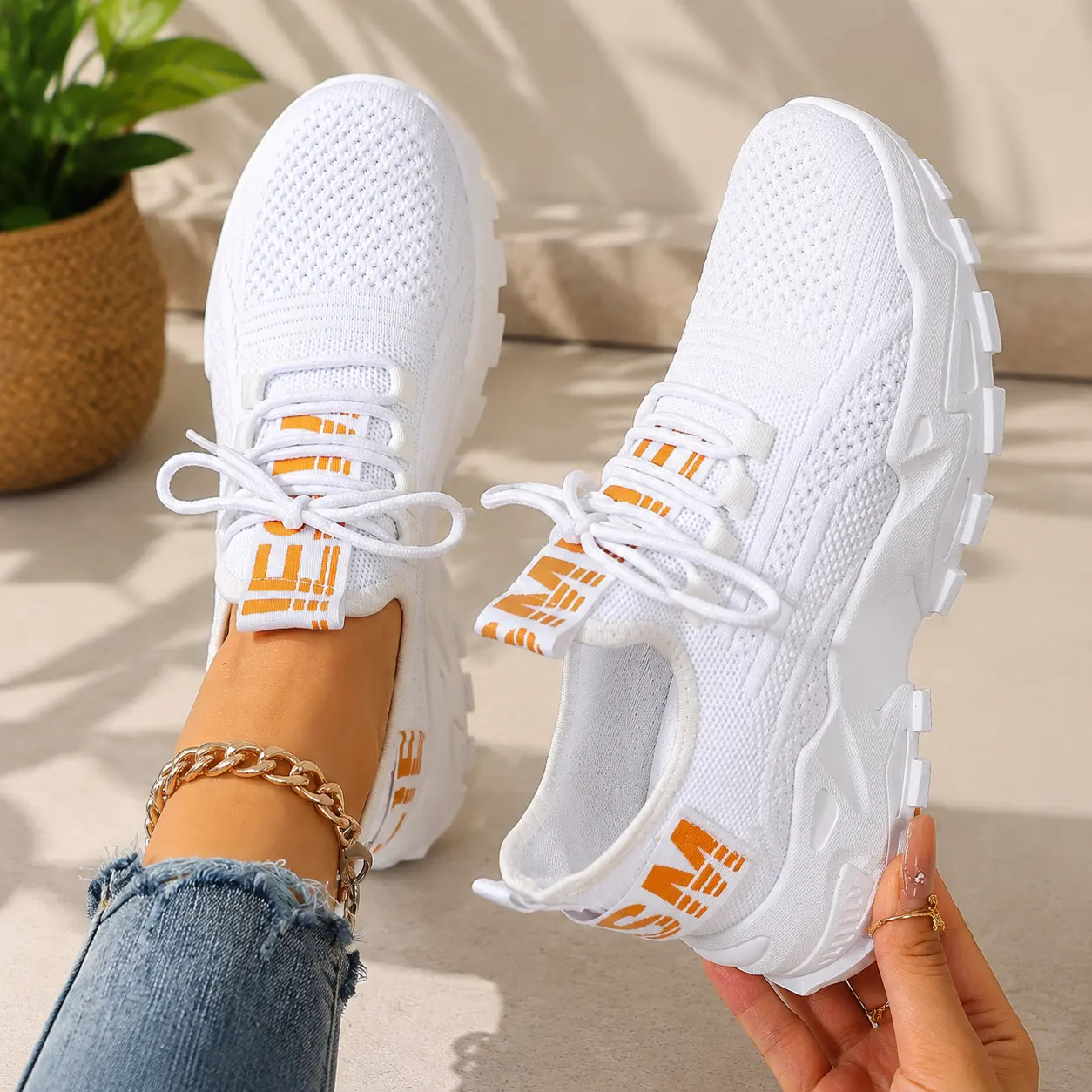 Unisex Lightweight Sneakers Breathable Walking Shoes Casual Athletic Shoes