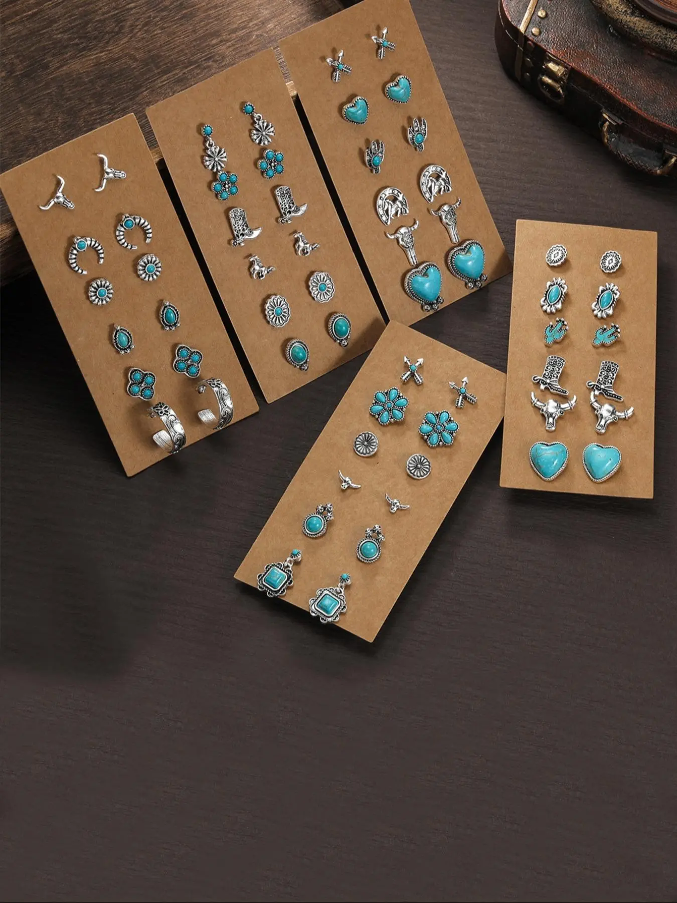 Vintage Turquoise Decorated Stud Earrings Set, 30 Pairs Fashion Jewelry for Party, Daily Decor, Trendy All-match & Exquisite Jewelry for Birthday Gift