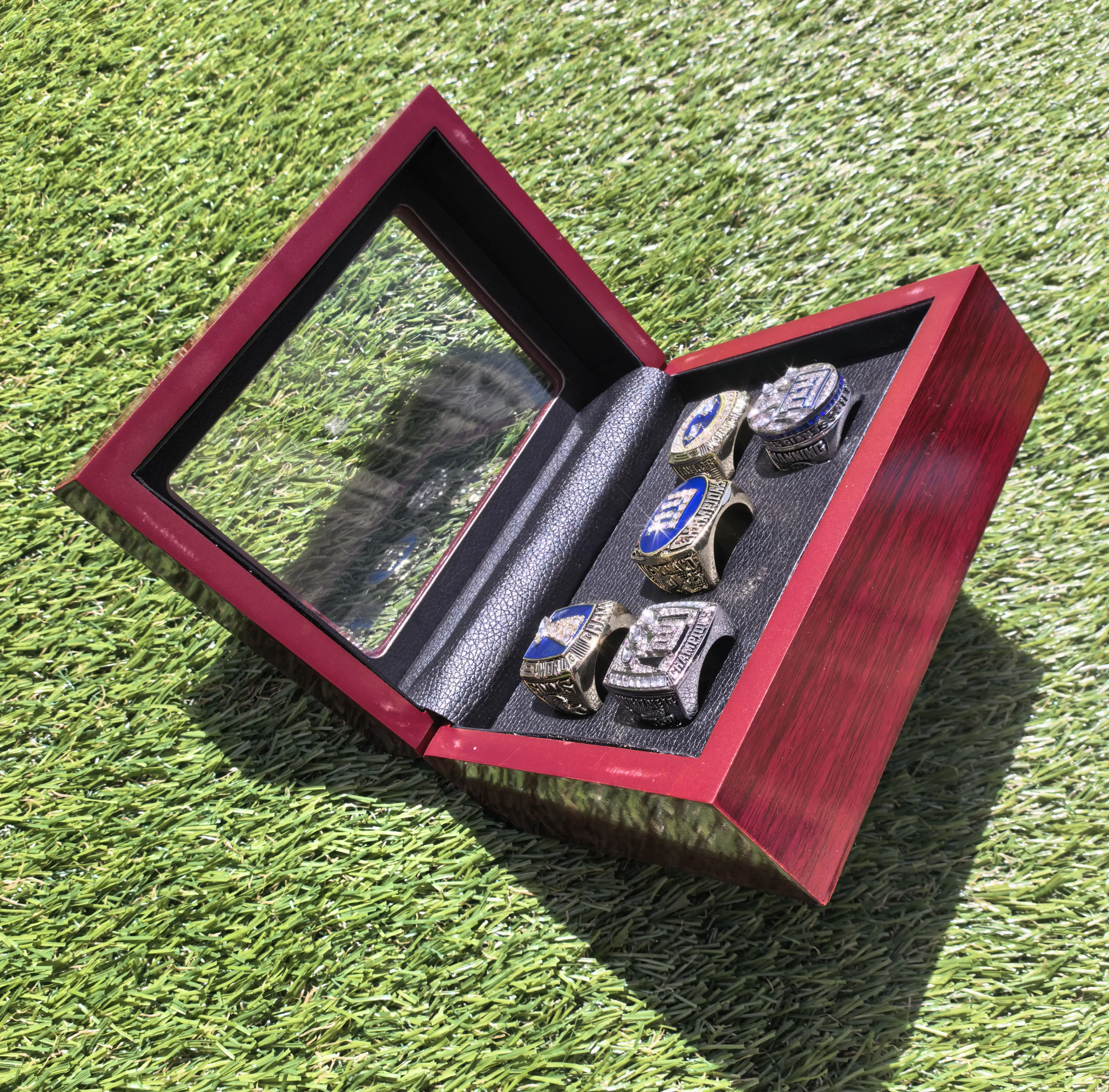 GIFT SET COMMEMORATIVE RINGS FOR 5-TIMES RUGBY CHAMPIONSHIPS, 5 RINGS SET WITH 5-HOLE WOODEN DISPLAY BOX PACKAGING, HOLIDAY GIFT FOR BASEBALL FANS