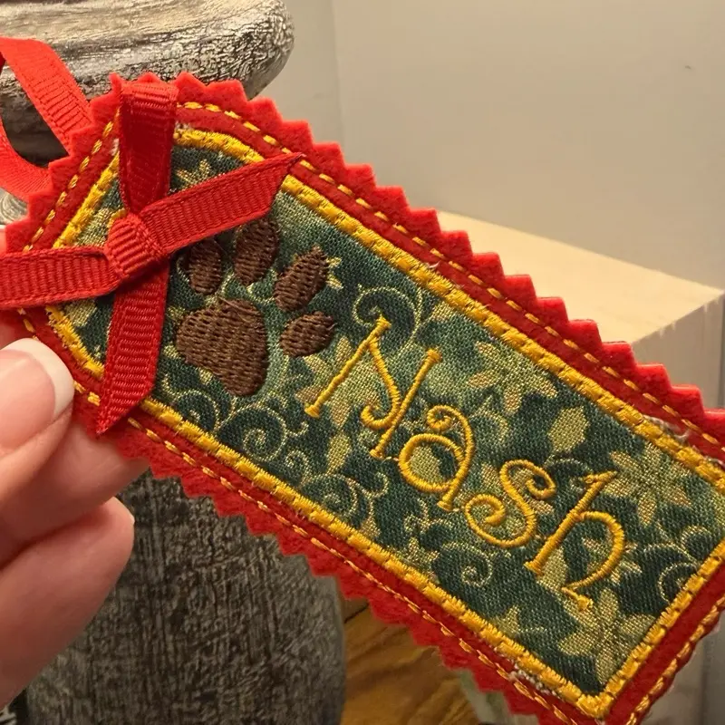 Custom Embroidered Gift Tags for Pets or People 4 x 1¾ Personalized with Name and Paw Print Design