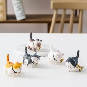 MUNBYN-Whimsical Cat Cabinet Knobs, Cute Animal Drawer Knobs for Kids , Decorative Dresser Pulls and Knobs for Kitchen, Bedroom, Closet, Cupboard & DIY Furniture Makeover, Cat Lover Gift.
