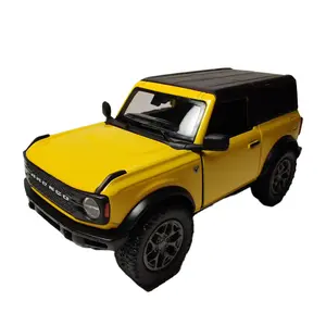 KINSMART 1:34 scale 2022 Ford Bronco ( Hard Top }