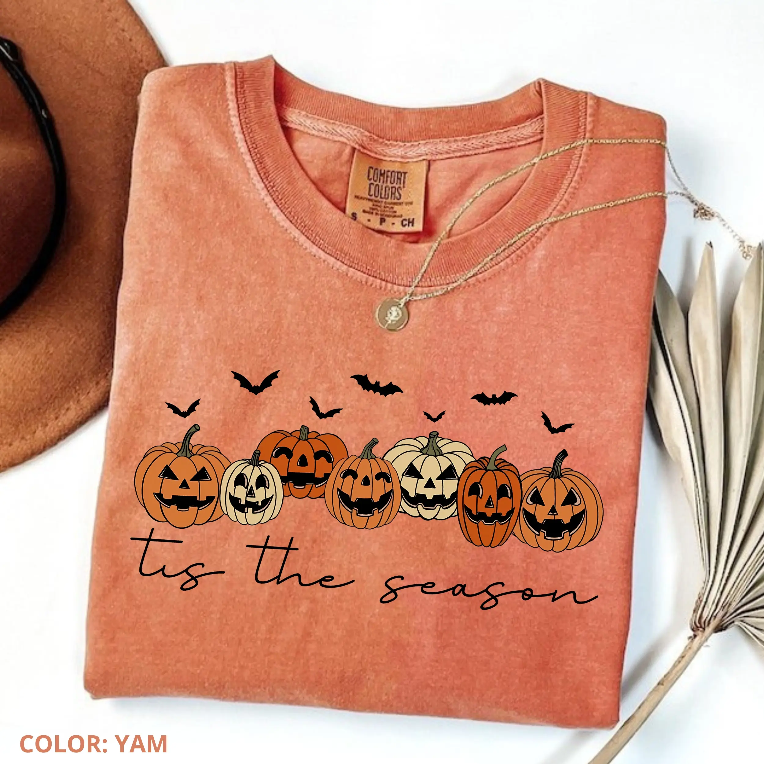 Comfort Colors Cute Pumpkin TShirt, Tis The Season Tee, Ghost Pumpkin T-Shirt, Women Halloween Gift, Fall Graphic Top, Women's Casual Short Sleeve Tee