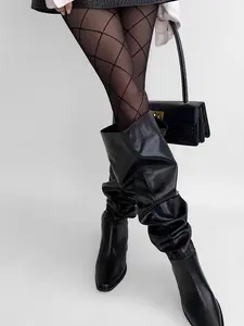 Women's Sexy Fitted Versatile Interlocking Grid Plaid Pattern 20D Stockings, Stylish and Comfortable Socks for Daily Wear, Perfect for Any