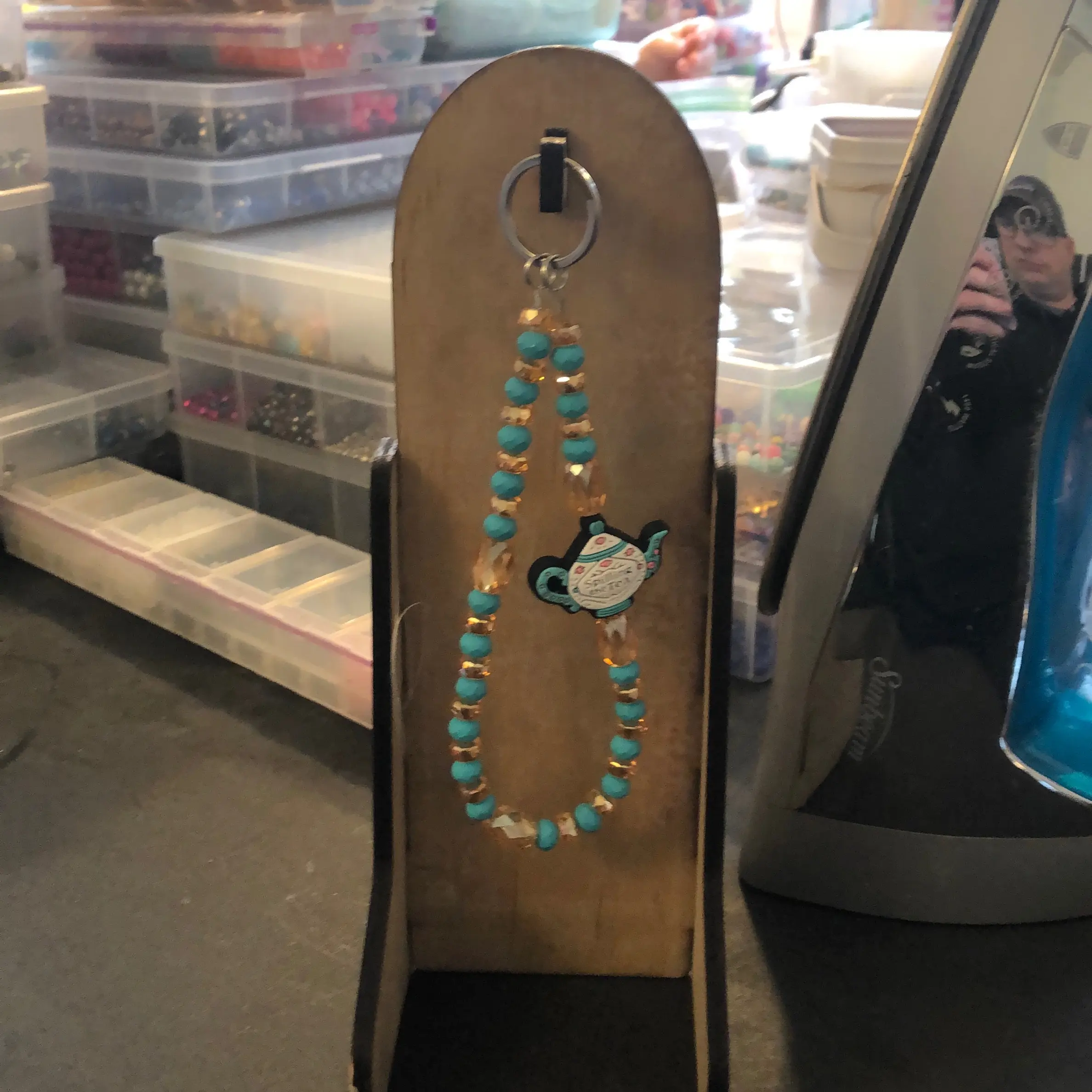Phone Chain Keychain - Fashionable and Functional