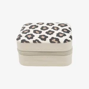 EVRY JEWELS Women's Printed Travel Jewelry Case