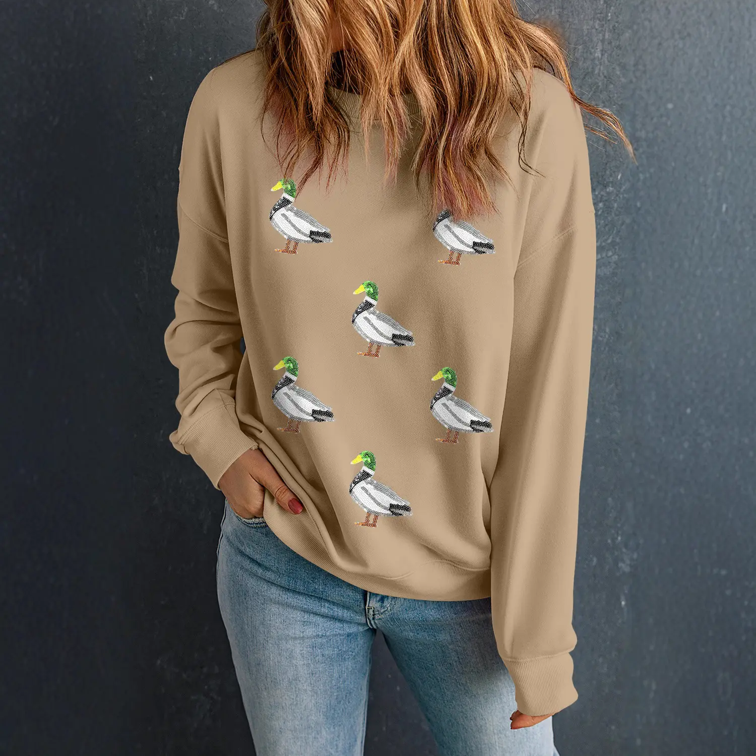 25320677 khaki color