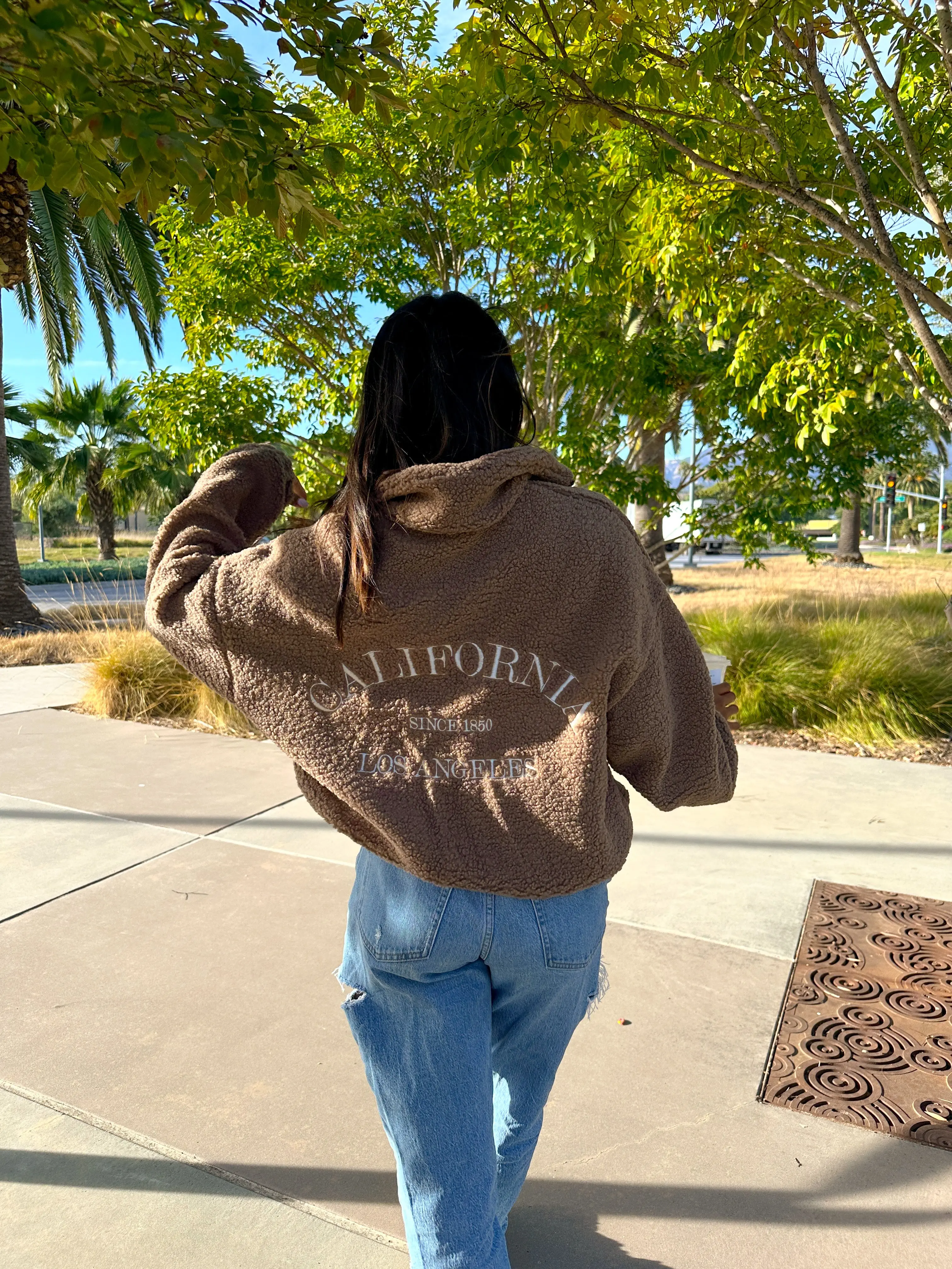 CALIFORNIA SHERPA SWEATER