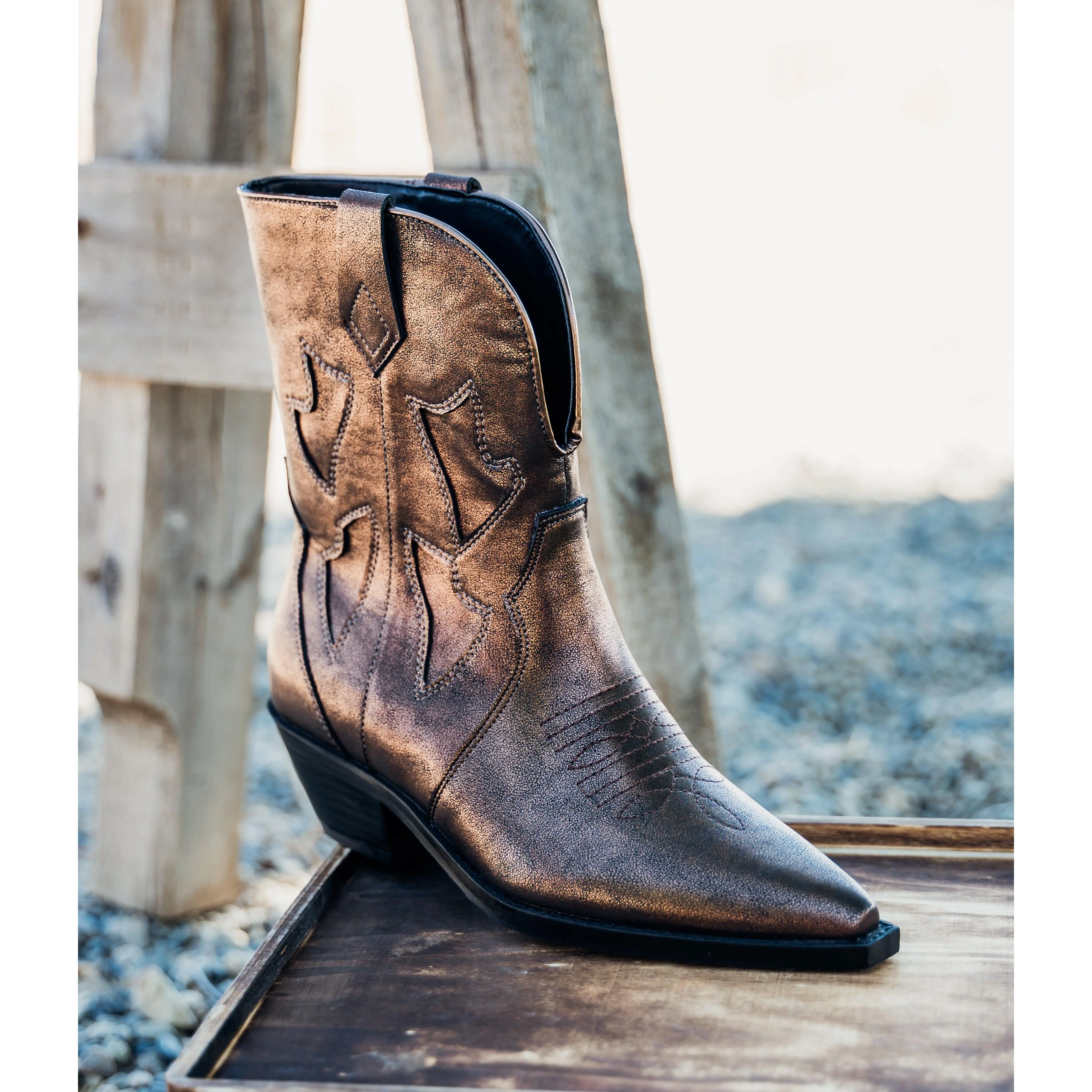Jersey Metallic Boot in Bronze