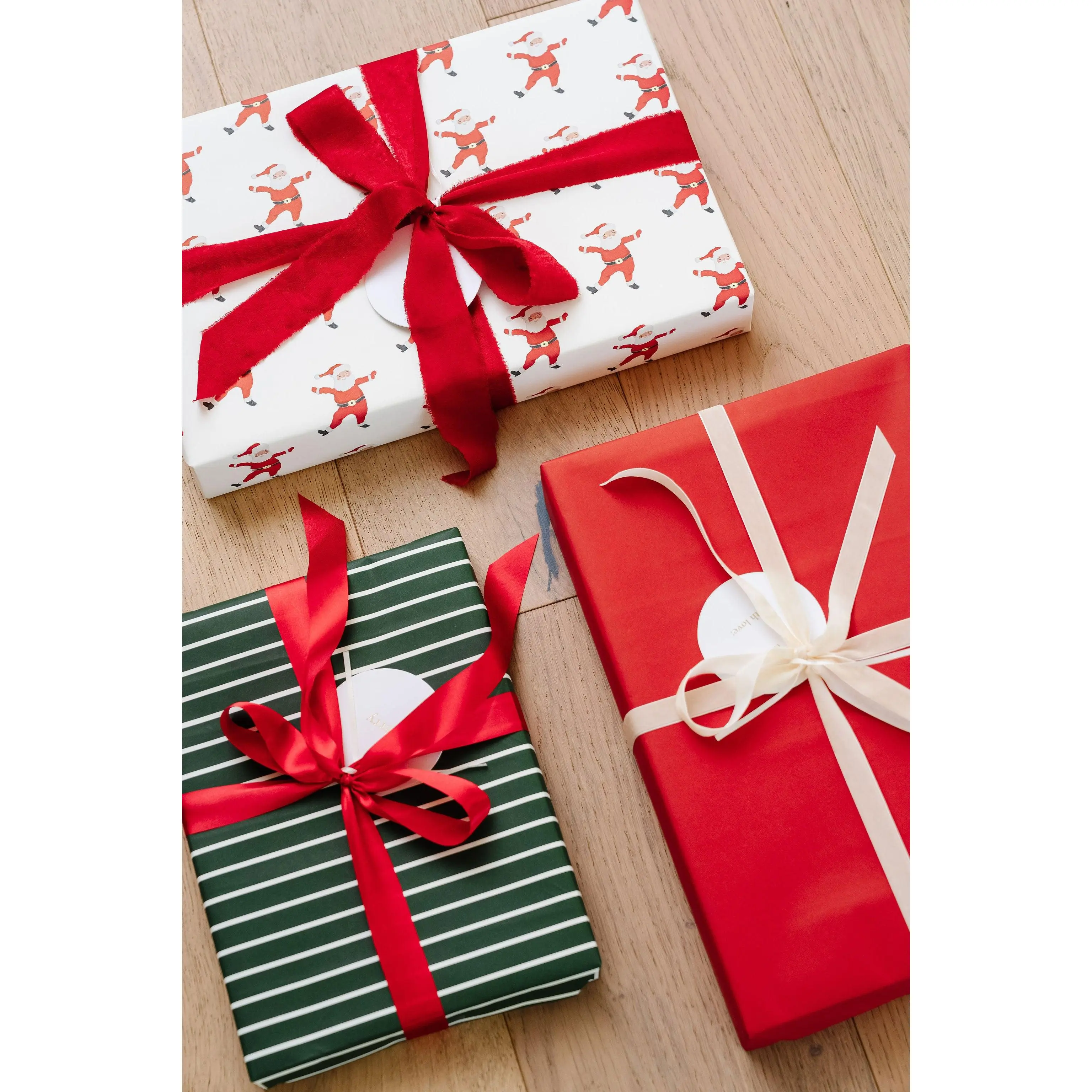 Santa Wrapping Kit