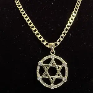 Cadena Cubana con dije Estrella de David