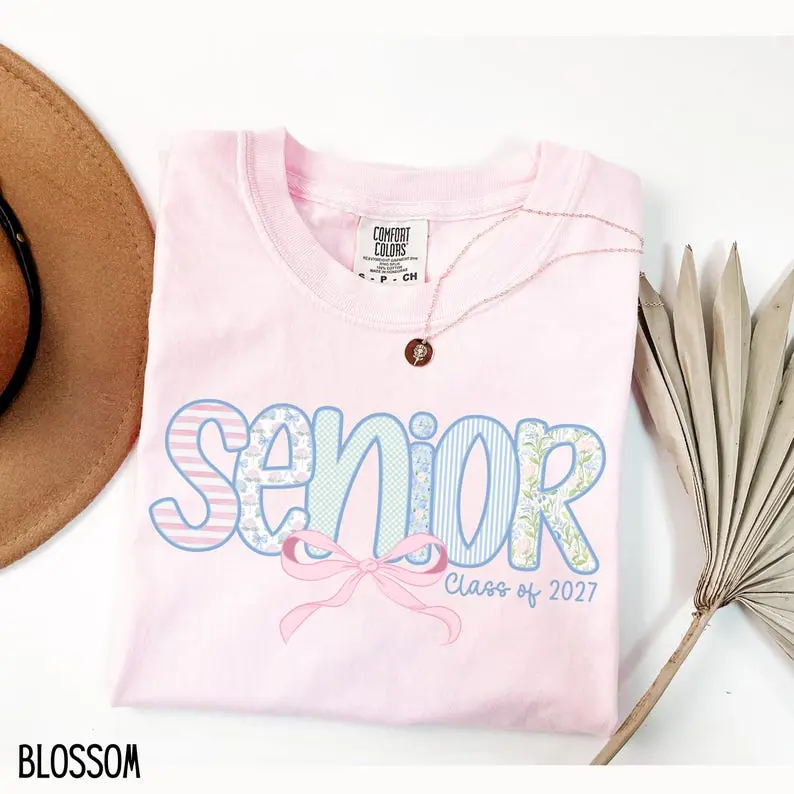 Comfort Colors Senior 2027 Shirt, Floral Preppy Bow Graphic Tee, Graduation Class of 2027 T-Shirt, Senior Gift
