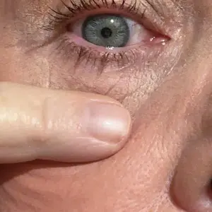 Product Review of FORCHICS Eyelash Enhancing Serum with Powerful Peptides & Plant Botanicals for Thinning Lashes 3ML Makeup Cosmetic from p**🥰