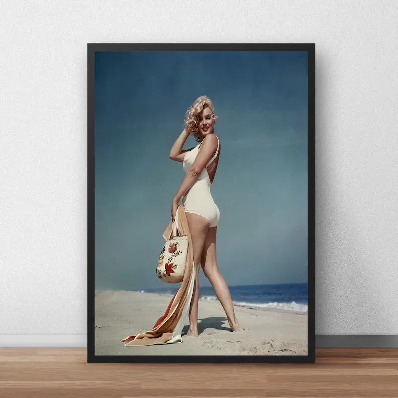 Marilyn Monroe beach fashion print poster, Fashion print, Vintage photography