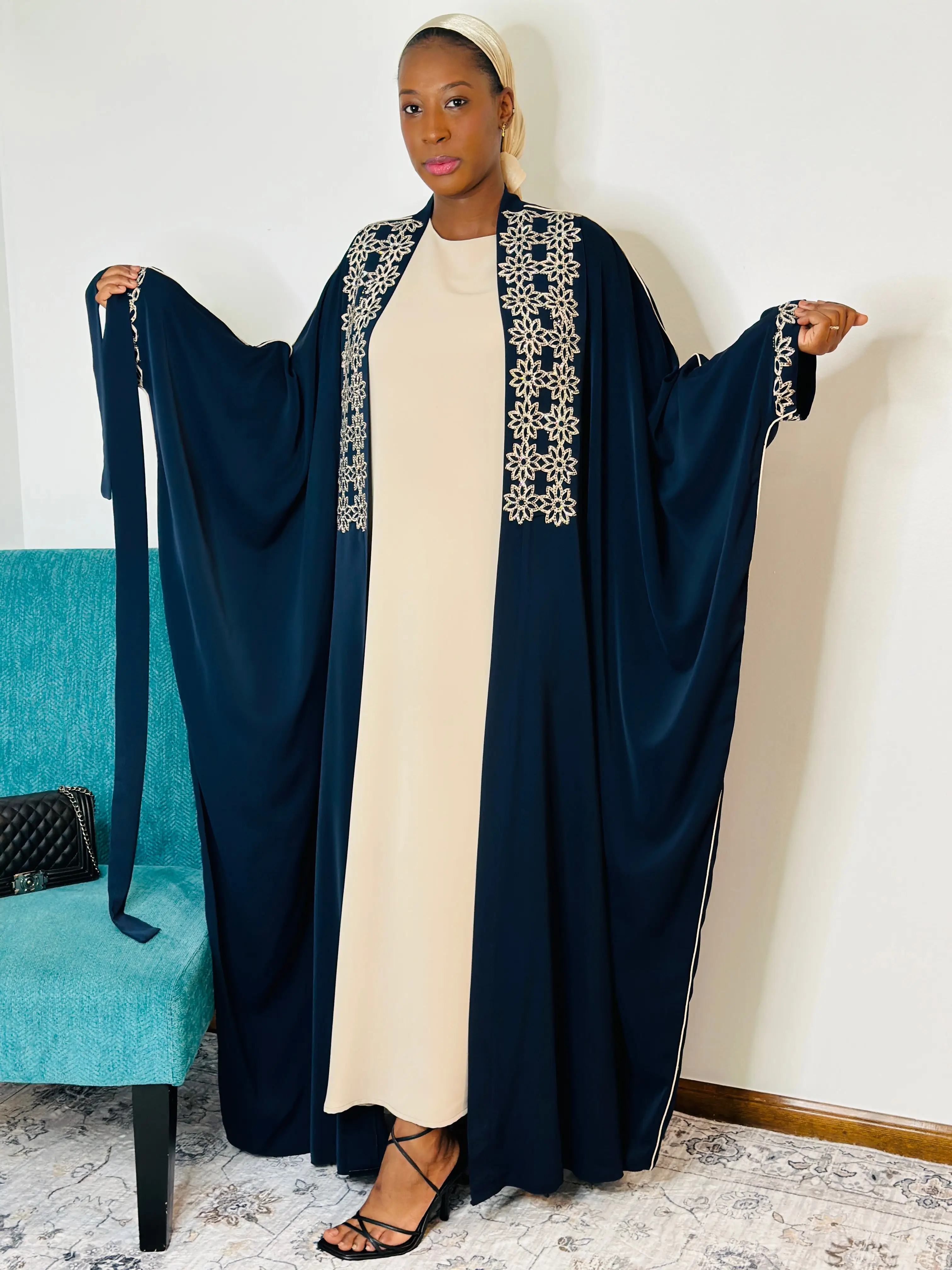Ayra – Navy Embellished Abaya