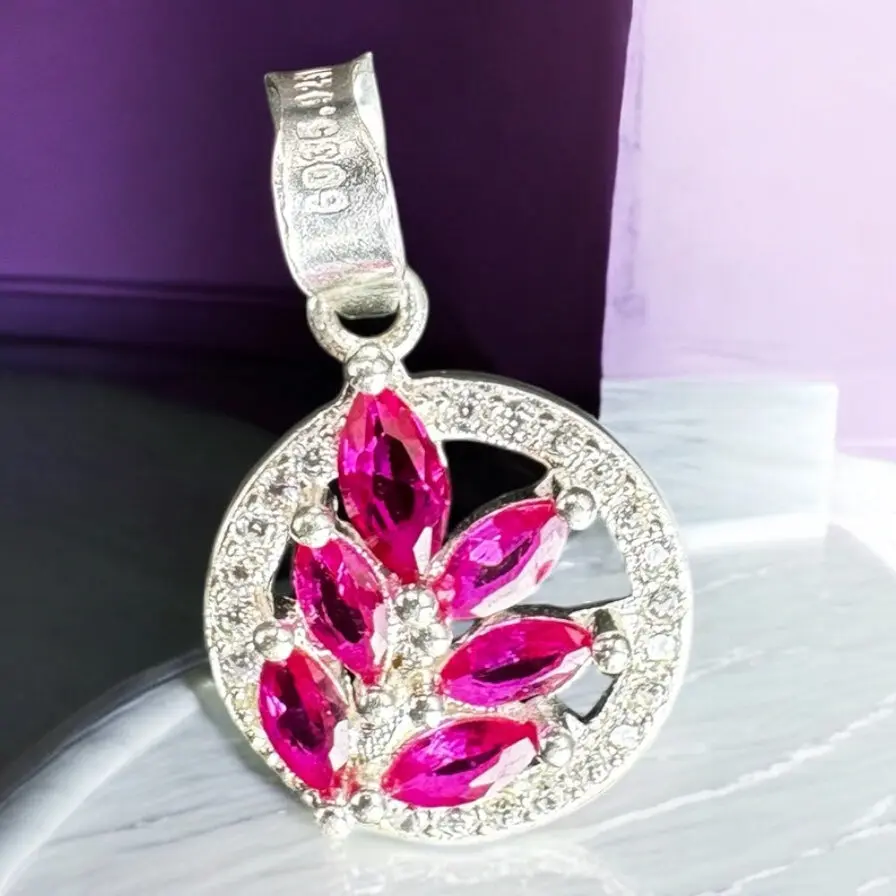 PINK LEAF PENDANT IN MEXICAN SILVER .925