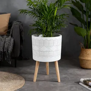 15" Peru Fiberglass Planter on Stand with Natural Wooden Legs - Simple Design for Indoor Gardening, 552.73 Gallons Capacity, White Tribal Pattern