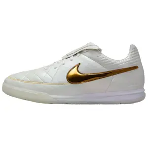 Ronaldinho x Nike Tiempo Legend 'Touch of Gold'