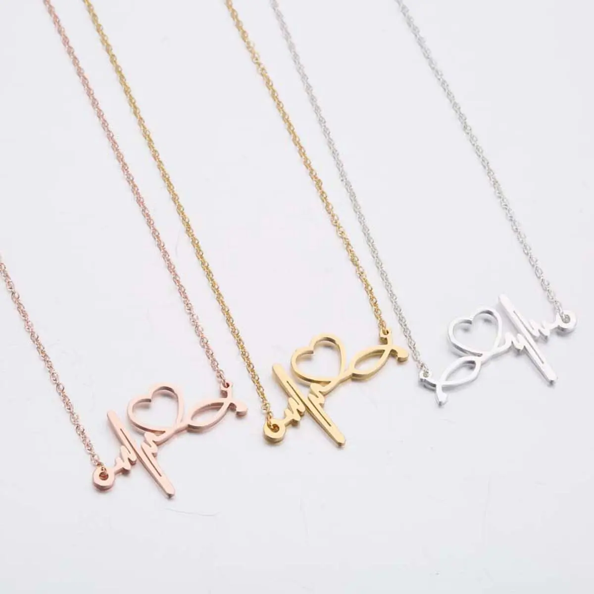 Fashionable and simple stainless steel electrocardiogram necklace retro punk niche love heartbeat clavicle chain
