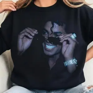 Michael Jackson King of Pop Graphic Tee, MJ King of Pop Music T-Shirt, a Perfect Gift for Fans 7SV