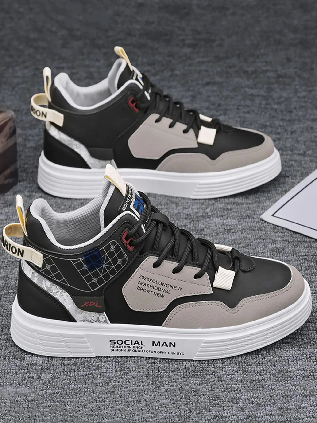 Men's Casual Letter Patched Design Lace-up Front High Top Sneakers, 1 Pair Fashion Comfortable Pu Leather Skate Shoes for Daily Life, Patched Design W