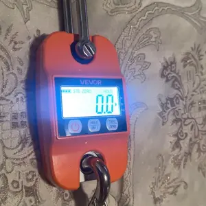 VEVOR Digital Crane Scale, 880 lbs/400 kg Max Capacity, Handheld Hanging Scale with Cast Aluminum Case & LCD Display, 0.2 lbs Division & 3 Unit Switch, Auto-Off Setting for Farm Hunting Fishing, Orange