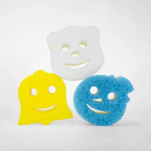 Scrub Daddy - Scrub Mommy Winter Shapes Dual-Sided Scrubber and Sponge Cleaning