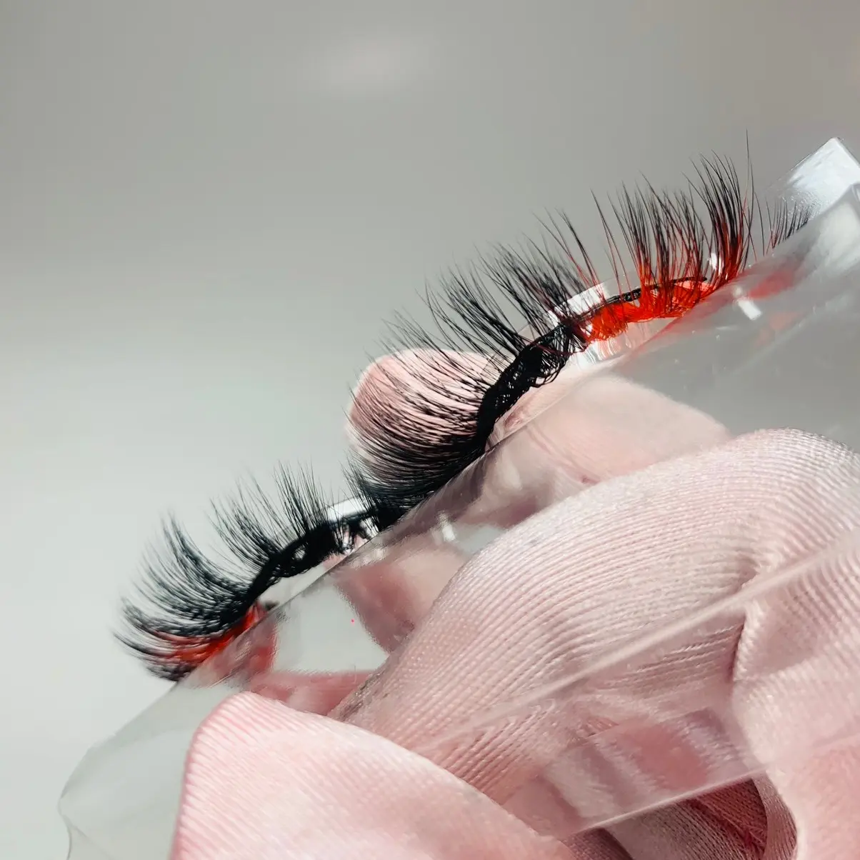 She Devil Ombré Strip Lashes Eyelashes Makeup Lightweight Cosmetic Synthetic