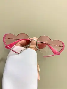 Women Heart-Shaped Metal Frame Glasses, Cute & Sweet Decorative Eyewear, Fashionable Style Accessory for All Seasons