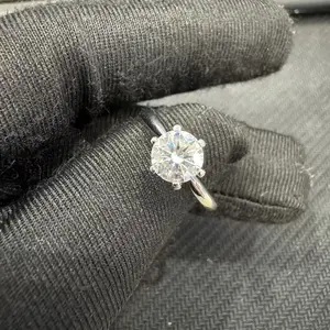 CN |8CT  Classic Six-Prong Solitaire Moissanite Ring R9094-13 T6