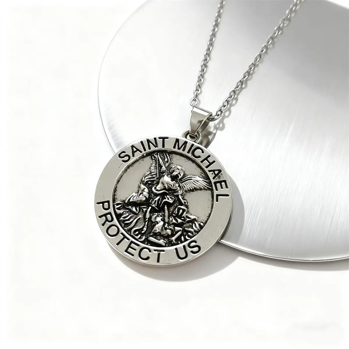 Men’s Creative Archangel Michael Figure Pendant Necklace with Long Stainless Steel Metal Coating Chain - Common Sizes, Daily Wear Fashion Jewelry, Divine Blessing Christmas/Birthday Gift for Male Boyfriend, Available In Common Sizes, Protection, Archangel