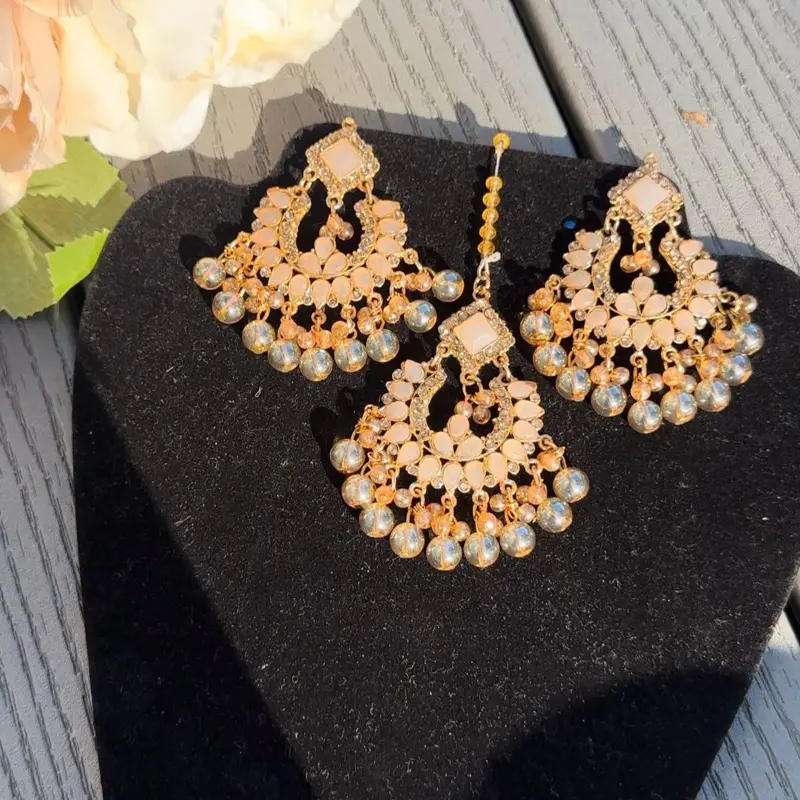 Peach & Gold Earrings with Tikka Set | Pakistani Indian Bridal Wedding Jewelry