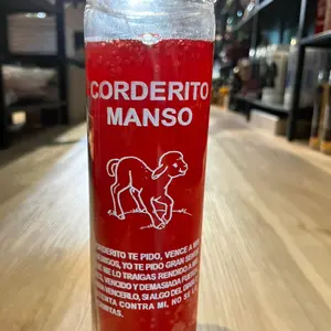 Tame Lamb Cordero Manso candle