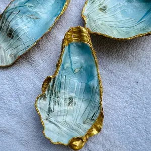 Oyster shell trinket dishes