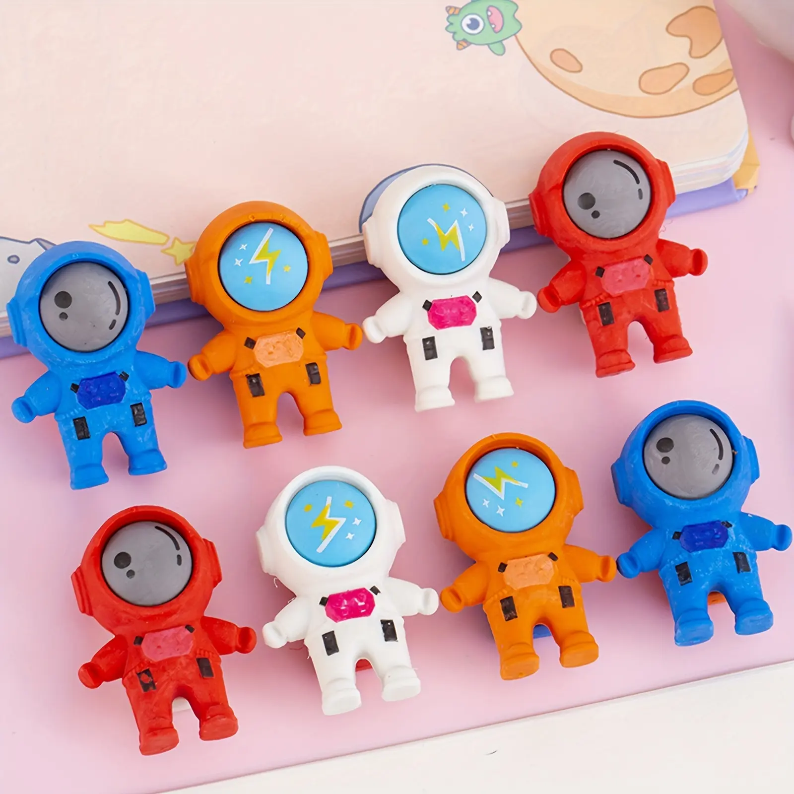 10/20pcs Space Themed Erasers Cute Pencil Erasers Astronaut Shaped Erasers 3D Astronaut Puzzle Erasers Writing Erasers Party Gifts Classroom Rewards Stationery Office School Supplies Stationery Writing Tools