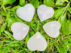 Mangano Calcite Heart - UV Reactive  Decor  from Pakistan