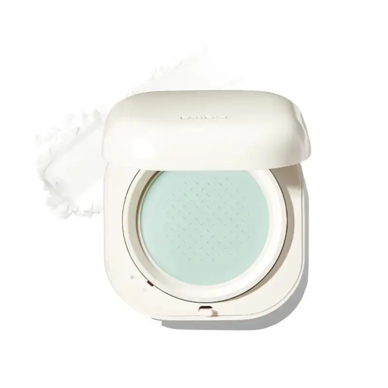 Oil Control Blurring Powder with Chamomile for Oily Skin - Lightweight Soft Cosmetic with a Semi-Matte Finish & Hyaluronic Acid, Mint, Soft Powder, Youth, Color Correction, Makeup Powder, Smooth