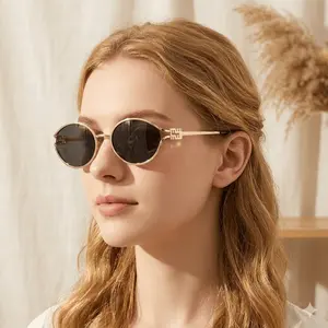 Trendy Retro Oval Sunglasses for Women, Small Gold Frame Round Shades, Vintage Brown Lens Designer Sunnies, Y2K Fashion Chic Eyewear Gift