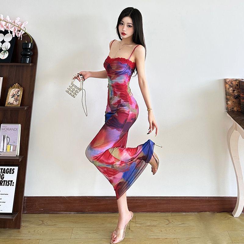 Women's Sexy Elegant Polyester Bodycon Maxi Dress, Colorful Tie-Dye Print, Spaghetti-Strap Sleeveless Strap Collar, Slim-Fit Style, Summer Fashion Trend Piece for Streetwear, Women Clubbing Clothes