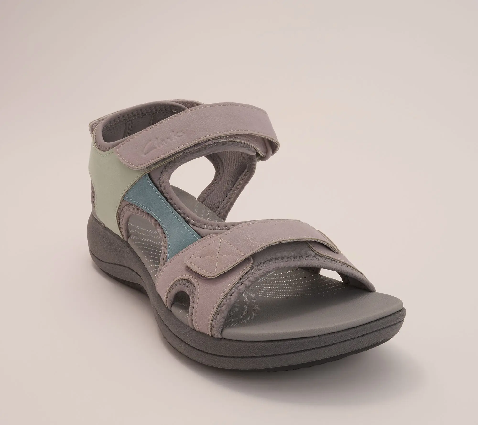 Clarks Cloudsteppers Adjustable Sport Sandals -Mira Bay Clarks Cloudsteppers Adjustable Sport Sandals -Mira Bay