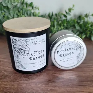 Mystery Dragon Candle - Which dragon will choose you? Hidden color change mica glitter, dragon charm, and crystal! 8oz and 4oz option