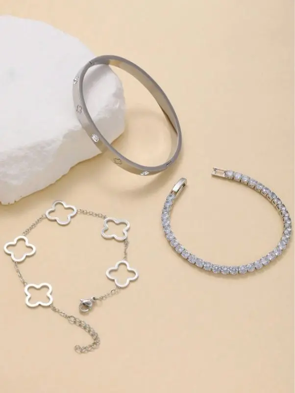 Women's Luxury Silver 3-Piece Clover Design Bracelet Jewelry Set, Fashion Costume Accessory