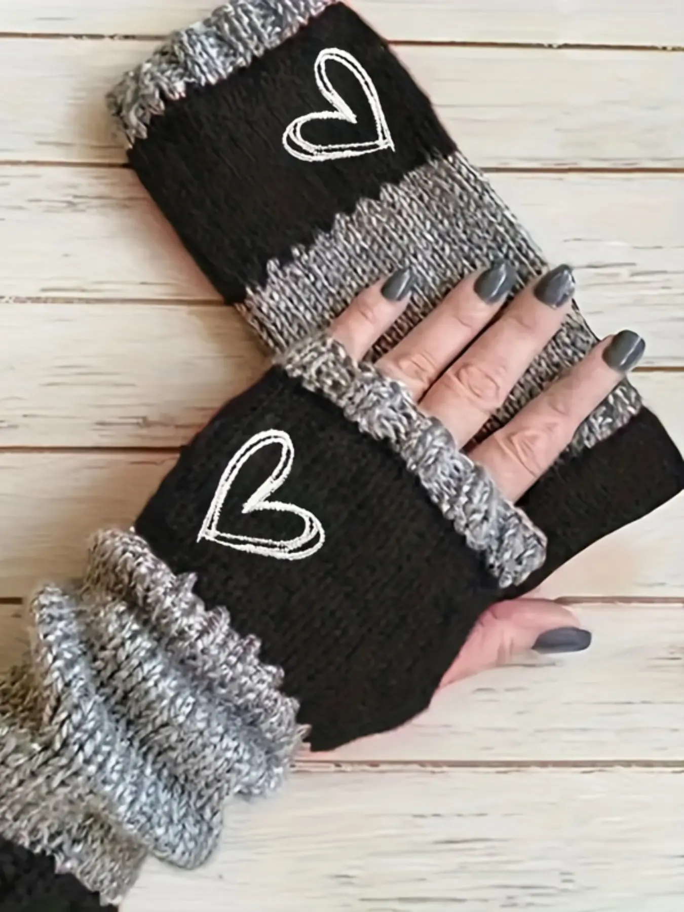 Women's Heart-Shaped Knitted Gloves, Elastic Winter Warmth, Comfortable Design, Ideal Valentine Gift, Perfect for Cold Weather Accessories, Breathable Glove, Warming Gloves