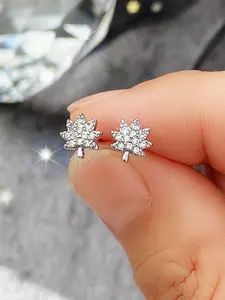 1 Pair Fashion Cubic Zirconia Leaf Stud Earrings Dainty Fashion Jewelry For Women For Wedding Engagement Anniversary Party Jewelry Valentine's Day Gift