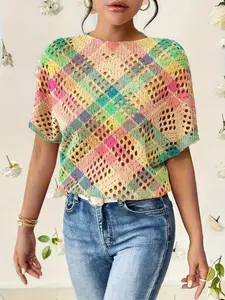 Women's Colorblock Plaid Print Round Neck Sweater, Casual Batwing Sleeve Knit Top, Fall Winter Comfortable Warm Clothing