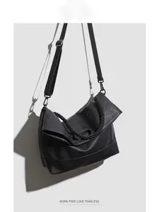 Men's Soft Leather, Small Unique Design Commuter Shoulder Bag, Leather Work Bag, Large Capacity Tote Bag for Men, Stylish Daily Use