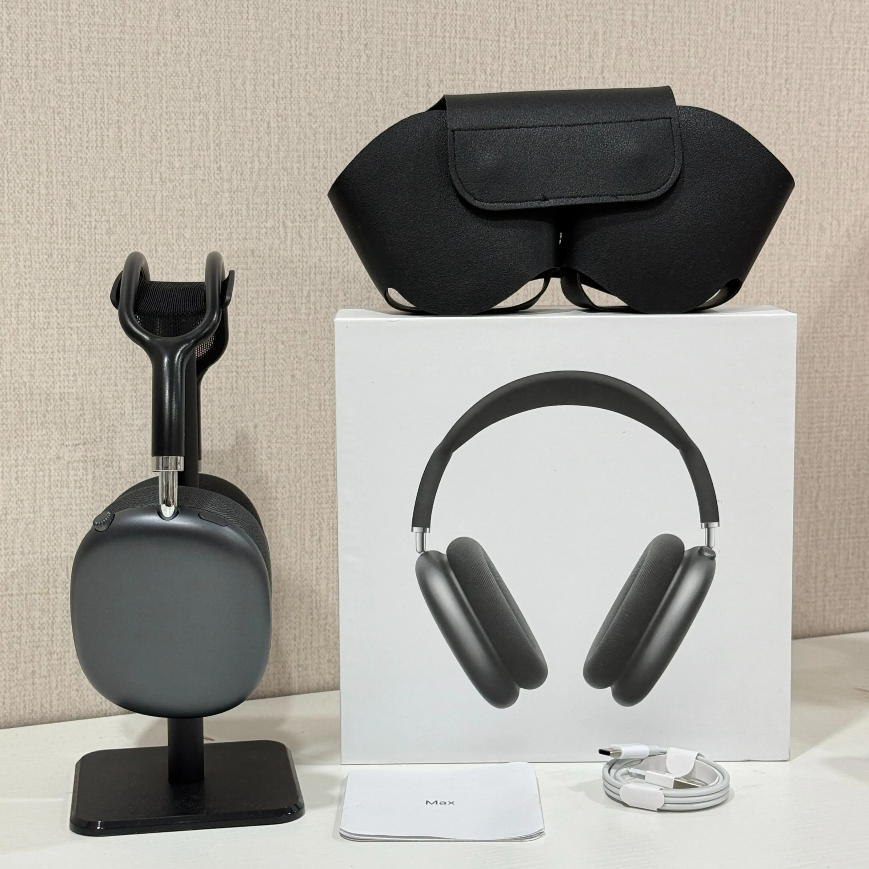 Premium MAXPRO5 MAX Over-Ear Bluetooth Headphones Magnetic Detachable Ear Cups Luxury Silky Comfort Fit Hi-Fi Clear Audio Noise Isolation Complete Kit Protective Leather Case Type-C Charging Wire Trendy Fashion Headset For Daily Outfit Travel Vlog