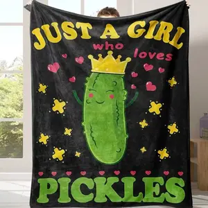 Cute Cartoon Pickle Lover, Fun Food Theme Warm Cover, Cartoon Pattern Blanket, Perfect Gift for Friends and Family, Home Decor, Sofa, Bedroom, Living Room