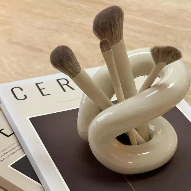 Modern Art Style Ceramic Makeup Brush Holder, Toothbrush & Toothpaste Organizer, Minimalist Design for Bathroom & Bedroom Use, Toothbrush Storage, Toothbrush Holders, Toothbrush And Toothpaste Holder