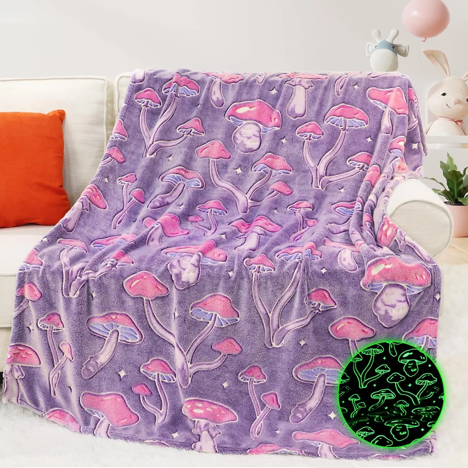 Mushroom Throw Blanket Gifts for Women Girls, Glow in The Dark Mushroom Decor Cute Blankets for Bed Sofa Couch, Cottagecore Room Decor Stuff Kids Gifts for Birthday Christmas